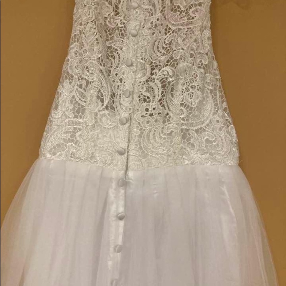Size 16 - Picture 3 of 3